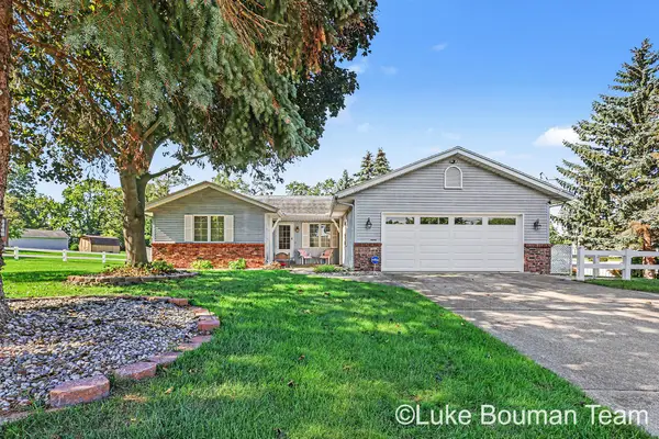 1060 Legion Park Drive, Holland, MI 49423