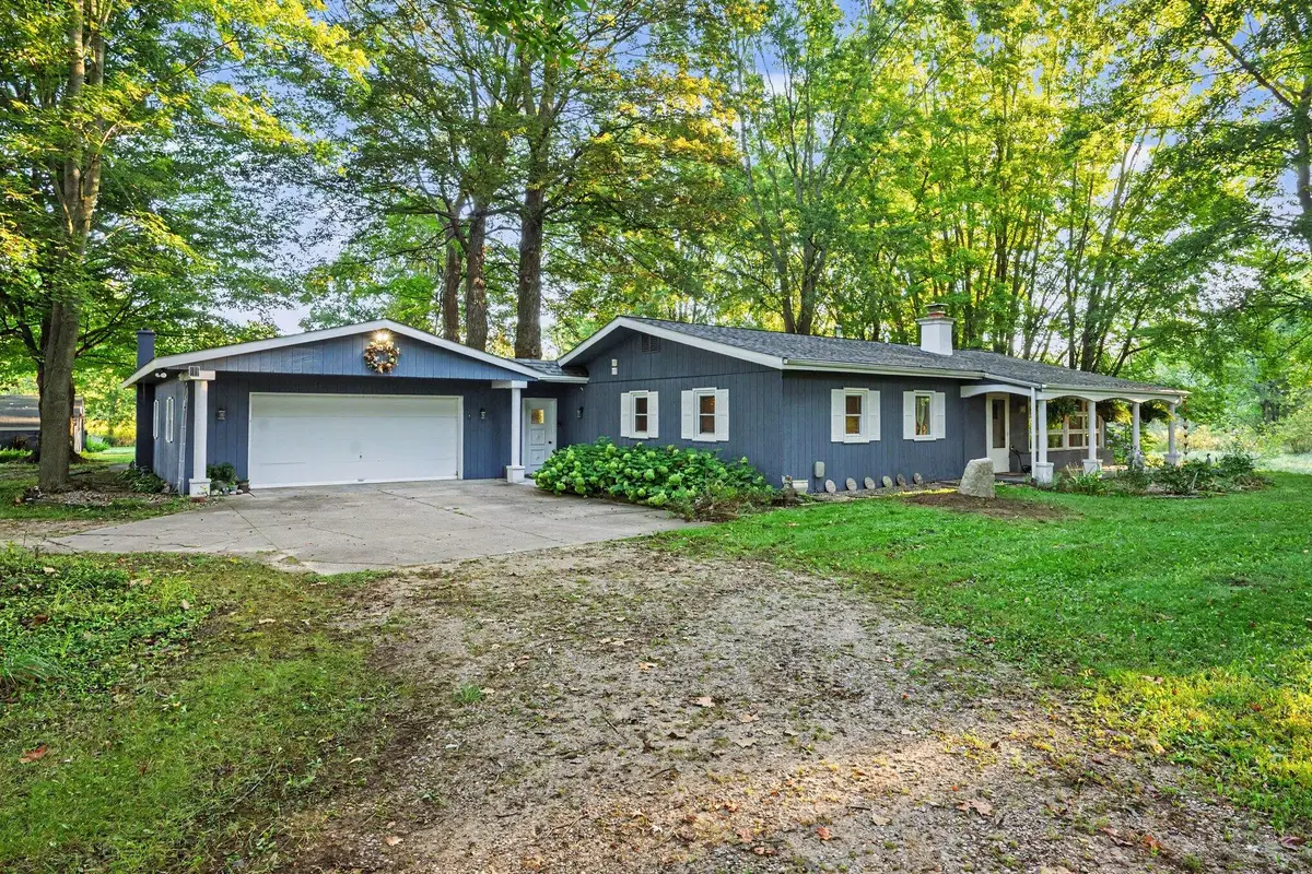 37016 64th Avenue, Paw Paw, MI 49079 - #1