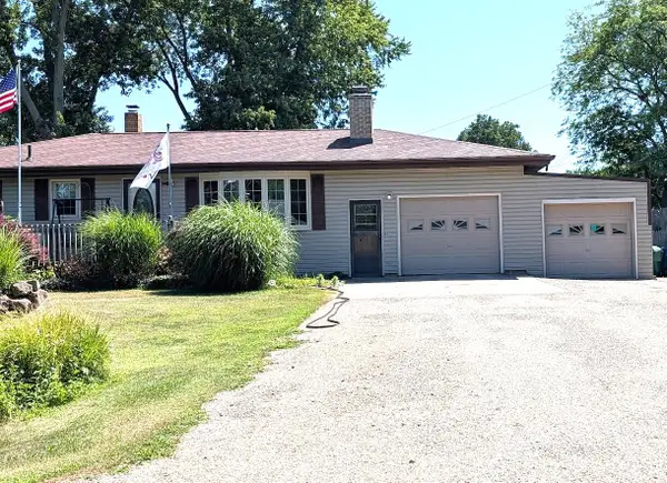 1764 Marlen Drive, Baroda, MI 49101