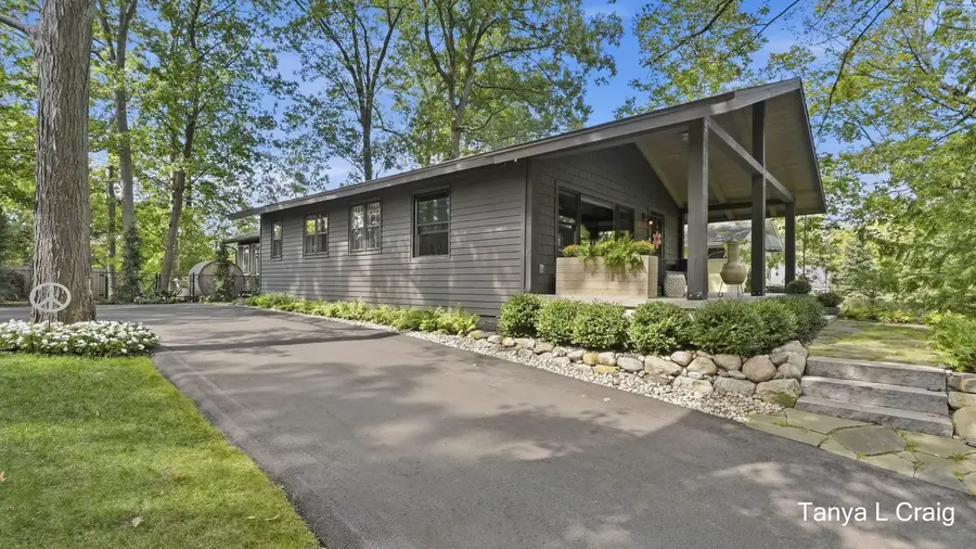 3652 Reeds Lake Boulevard Se, Grand Rapids, MI 49506 - #2