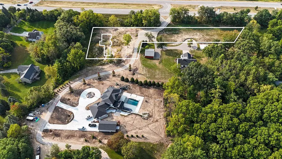 V/L     60 Ada Hills Drive Se, Ada, MI 49301 - #2
