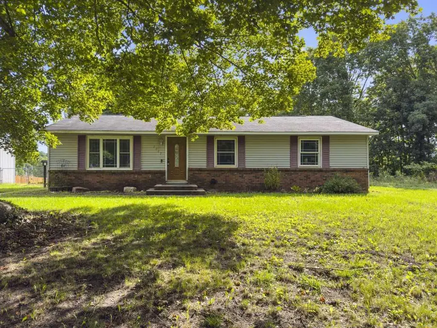 1117 9th Street, Plainwell, MI 49080 - #2