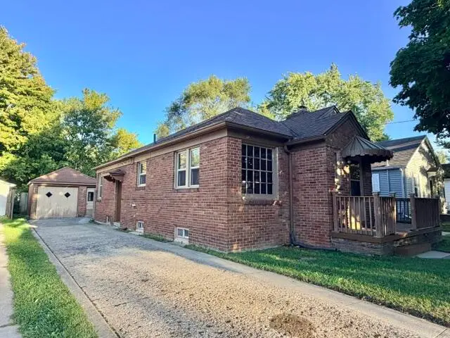 2240 Avon Street, Saginaw, MI 48602 - #2