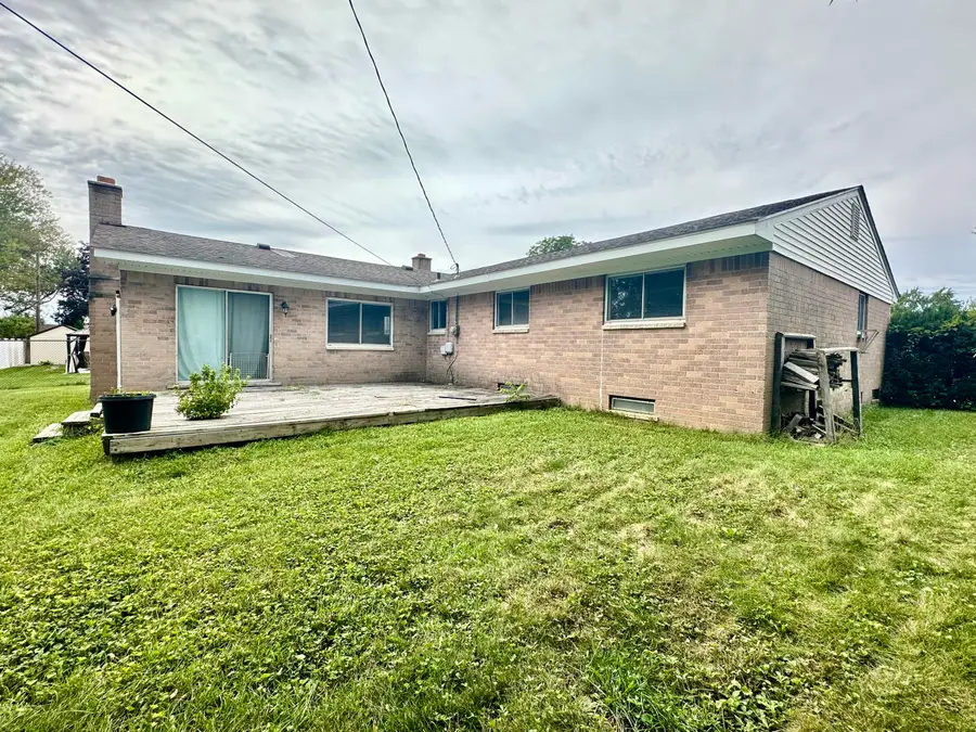 33829 Yuma Street, Westland, MI 48185 - #2