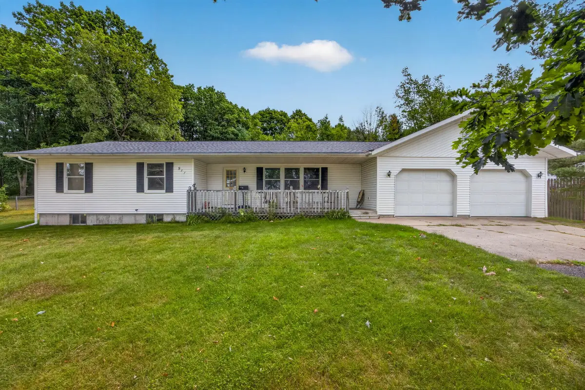 911 Scott Drive, Cadillac, MI 49601 - #1