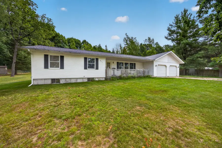 911 Scott Drive, Cadillac, MI 49601 - #3