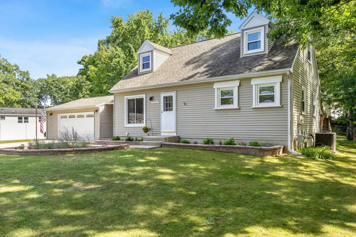 10702 Settlewood Drive Se, Lowell, MI 49331 - #1