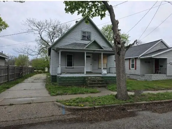 897 Turner Avenue, Muskegon, MI 49442