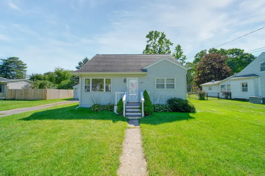 2313 W North Street, Jackson, MI 49202 - #2