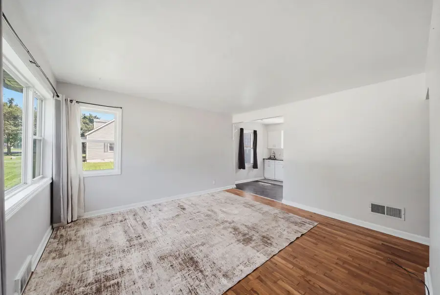2313 W North Street, Jackson, MI 49202 - #3
