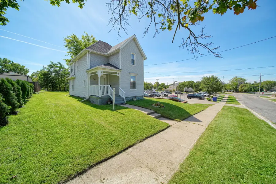 1301 Deyo Street, Jackson, MI 49201 - #3