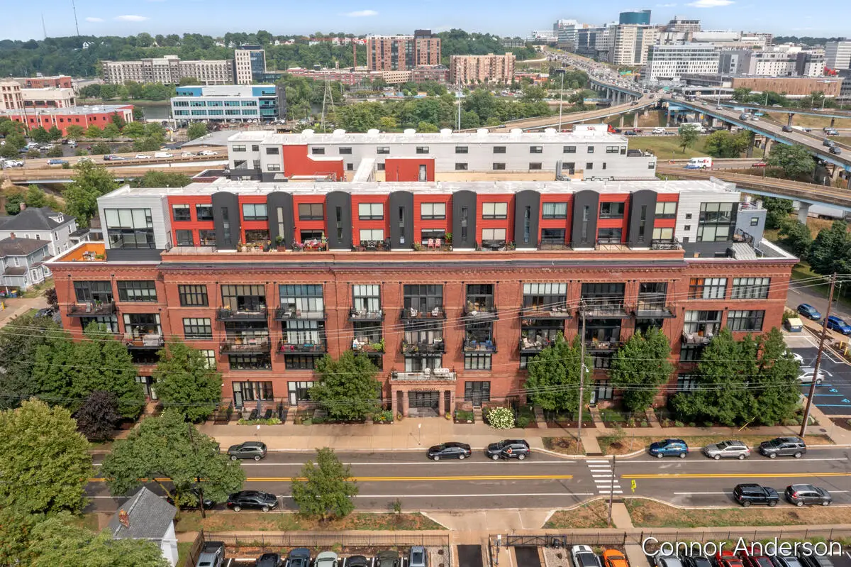 600 Broadway Avenue Nw #411, Grand Rapids, MI 49504 - #1
