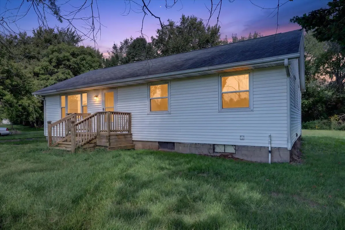 32558 M 43, Paw Paw, MI 49079 - #1