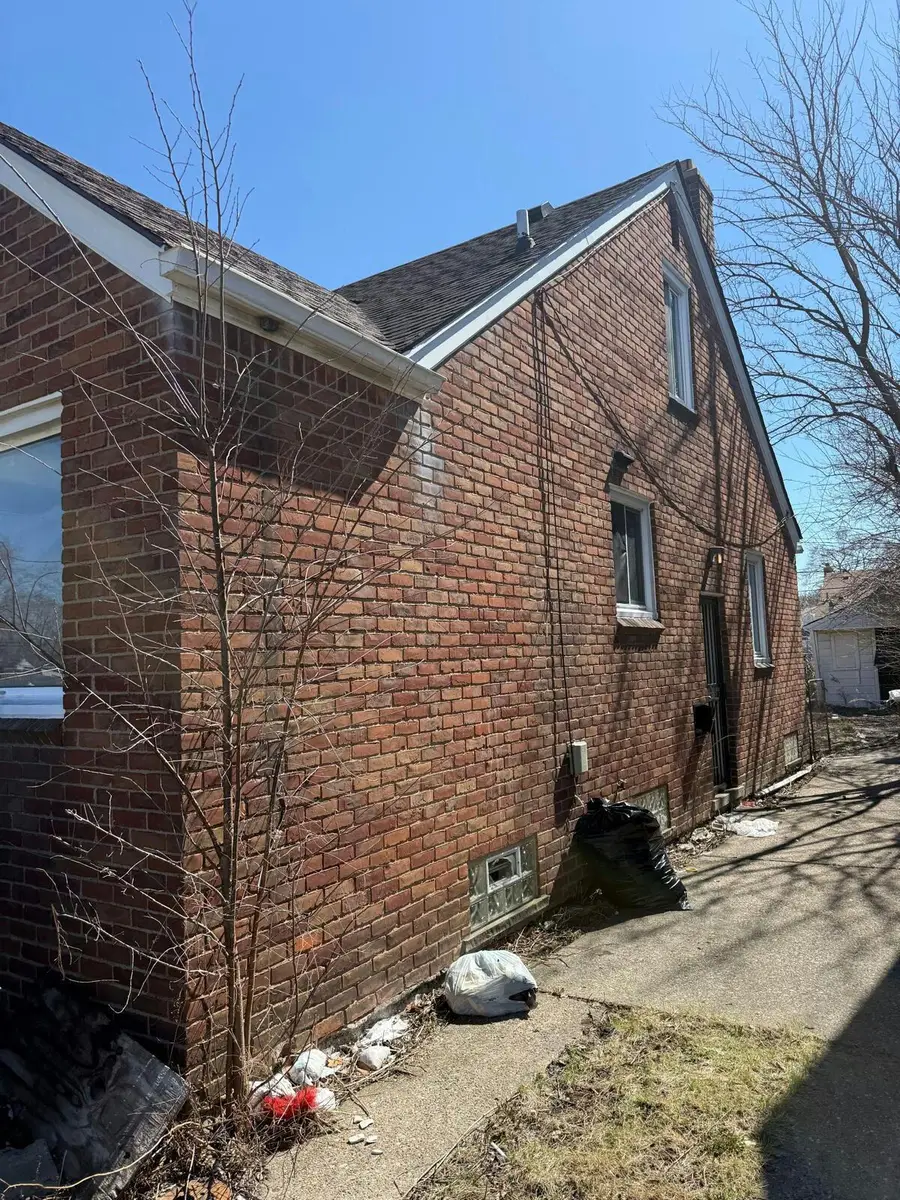 15018 Eastburn Street, Detroit, MI 48205 - #2
