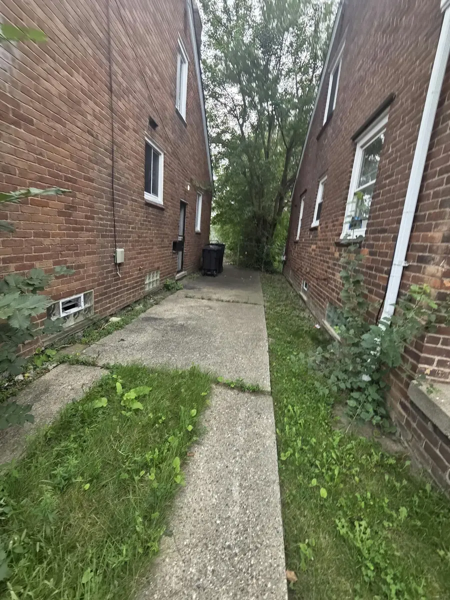 15018 Eastburn Street, Detroit, MI 48205 - #3