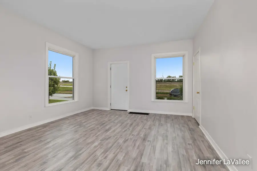 1343 Turner Avenue Nw, Grand Rapids, MI 49504 - #3