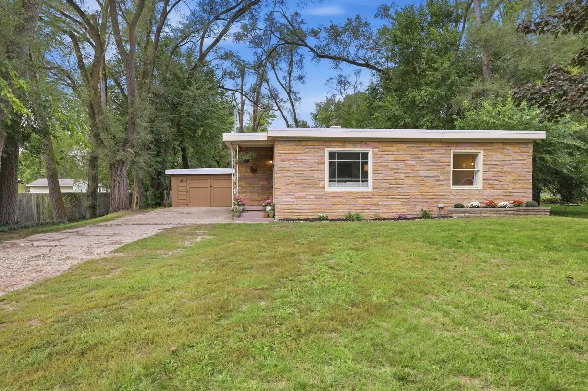 2525 Rogue River Road Ne, Belmont, MI 49306 - #1