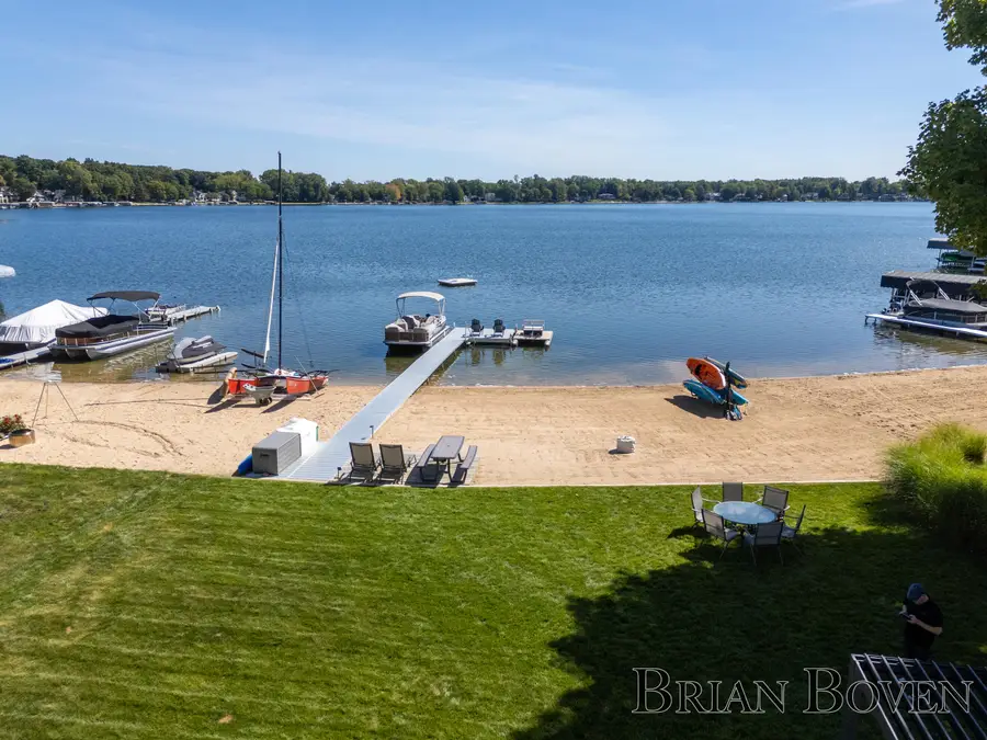 7080 Silver Lake Drive Ne, Rockford, MI 49341 - #2