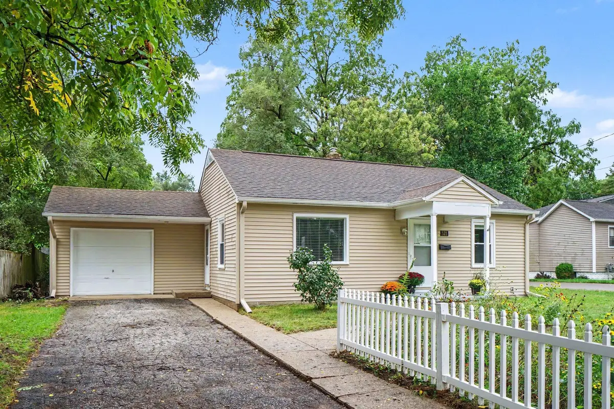 521 Hutchinson Street, Kalamazoo, MI 49008 - #1