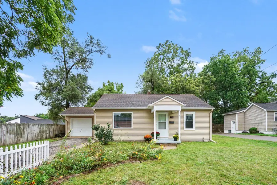 521 Hutchinson Street, Kalamazoo, MI 49008 - #2