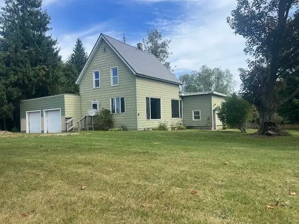 4364 N N. Stiles Road, Scottville, MI 49454
