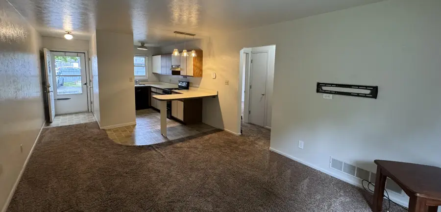 164 Irwin Street, Brooklyn, MI 49230 - #2