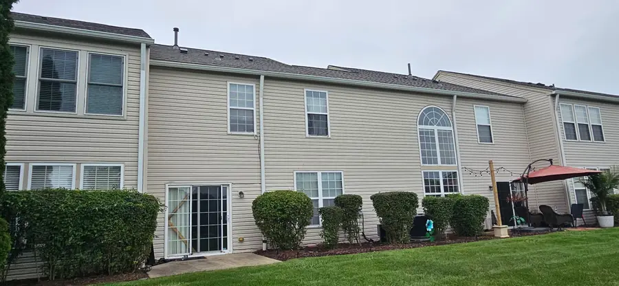 26691 Kirkway Drive, Woodhaven, MI 48183 - #3