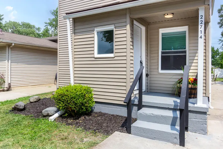 22714 Heussner Avenue, Warren, MI 48089 - #3