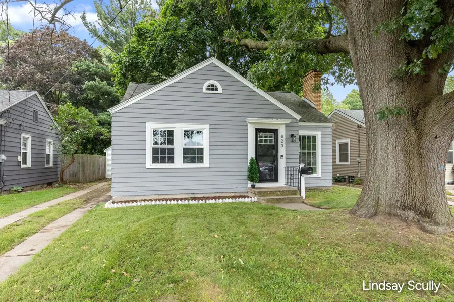 823 Alger Street Se, Grand Rapids, MI 49507 - #2