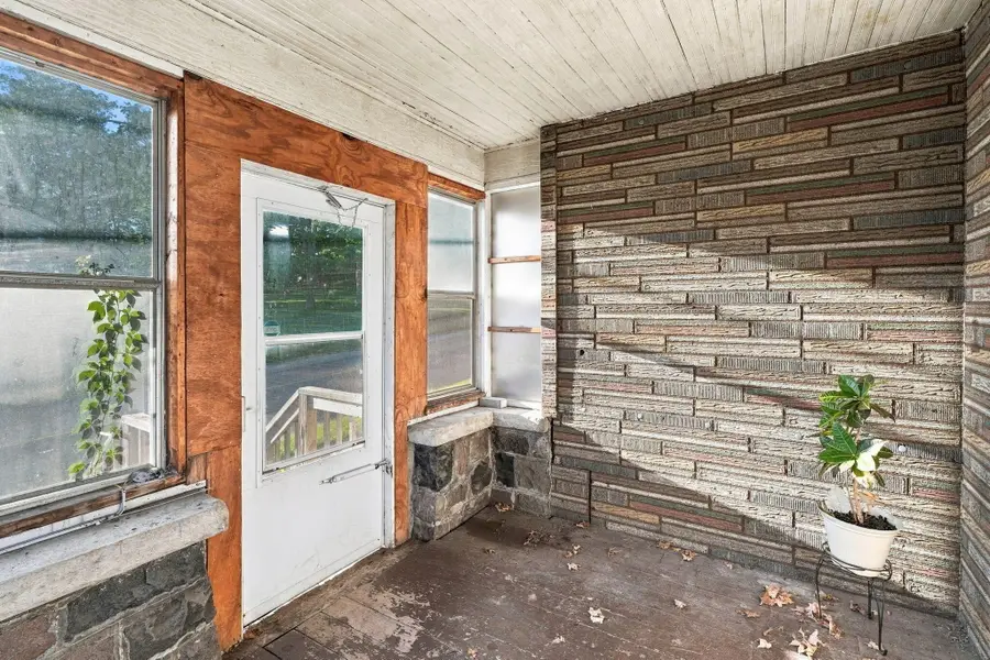 804 N Main Street, Nashville, MI 49073 - #3