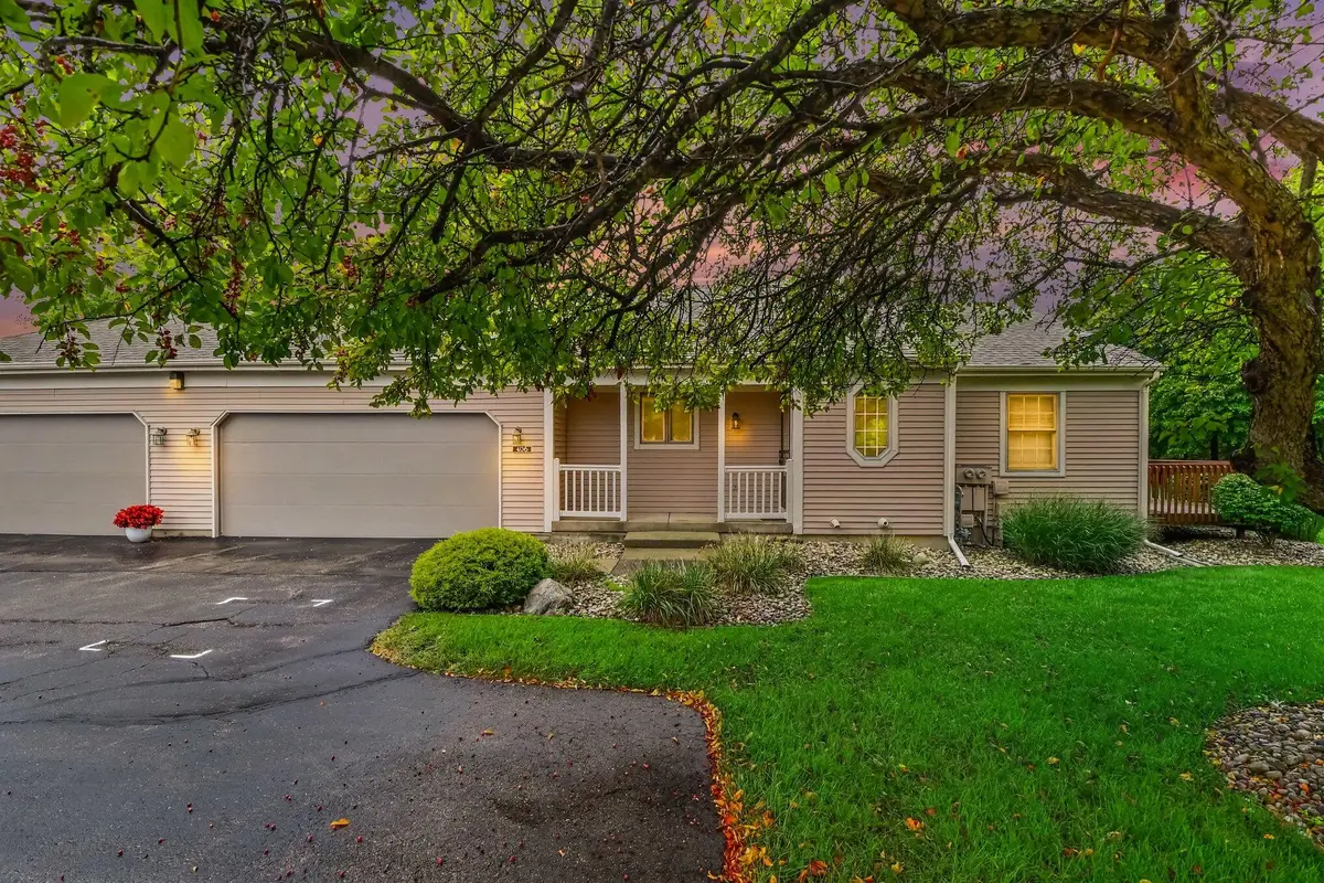 406 Falcon Drive #1, Wayland, MI 49348 - #1
