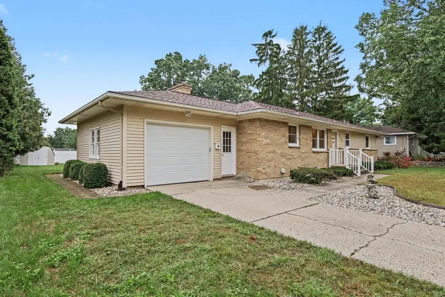 1736 7th Street Nw, Grand Rapids, MI 49504 - #2