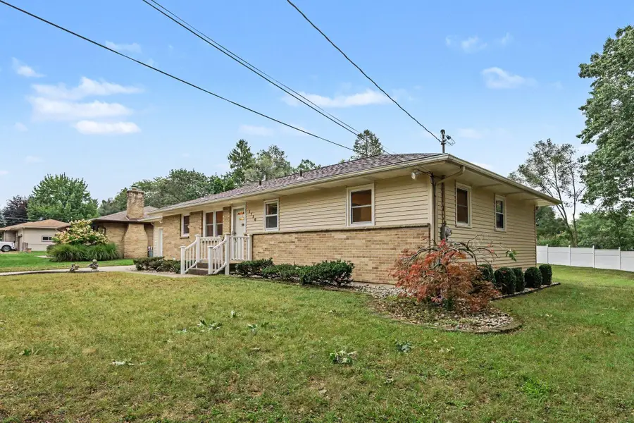 1736 7th Street Nw, Grand Rapids, MI 49504 - #3