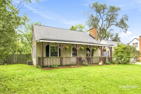 1374 36th Street Se, Grand Rapids, MI 49508