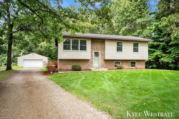 14439 Lincoln Street, Grand Haven, MI 49417