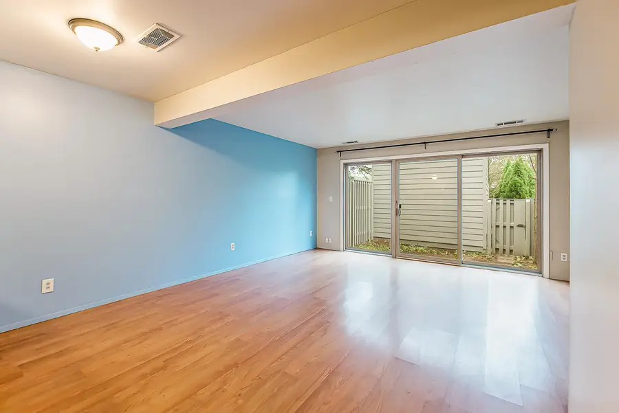 718 Watersedge Drive, Ann Arbor, MI 48105 - #2