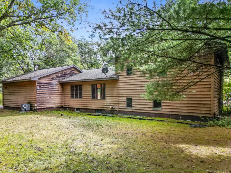 2341 E 95th Street, Newaygo, MI 49337 - #3