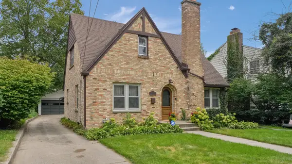 1340 Giddings Avenue Se, Grand Rapids, MI 49506