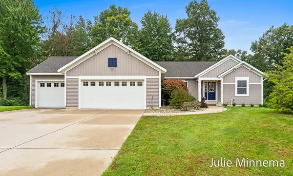 13445 Hidden Creek Court, Grand Haven, MI 49417