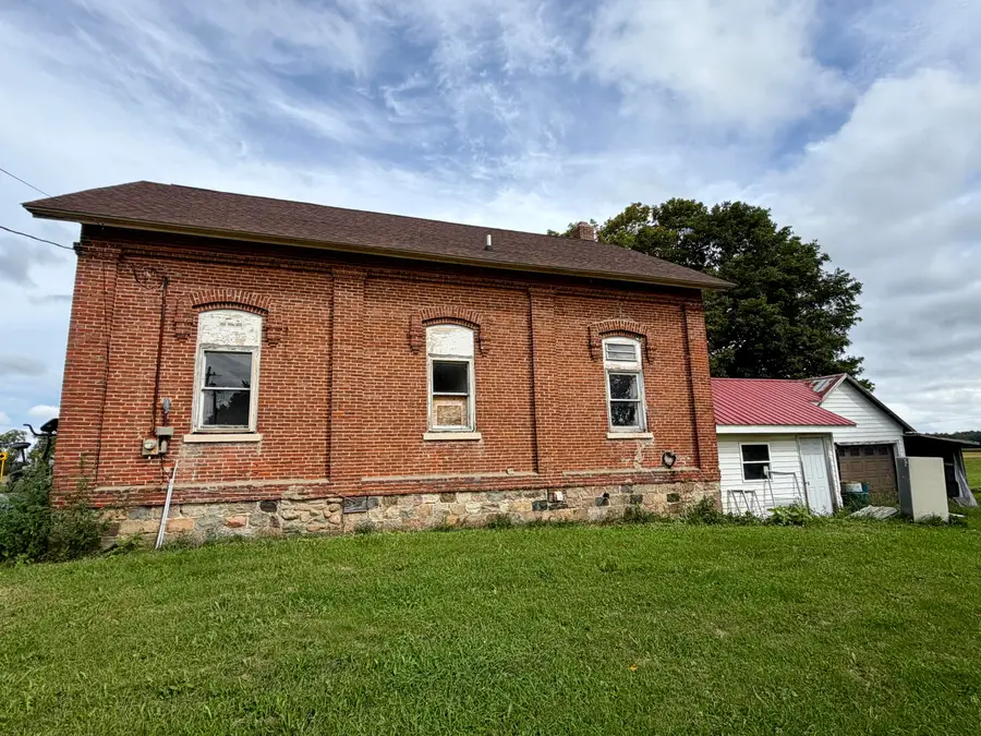 105 N Angola Road, Coldwater, MI 49036 - #3