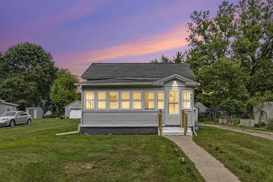 200 E Porter Street, Jackson, MI 49202 - #2
