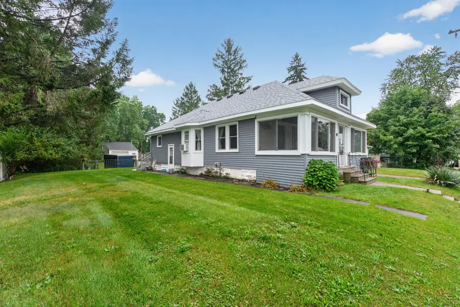223 Pierce Avenue, Jackson, MI 49203 - #2