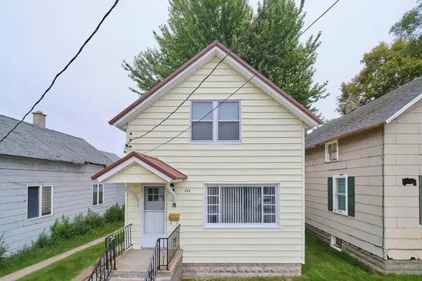 711 Ramsdell Street, Manistee, MI 49660
