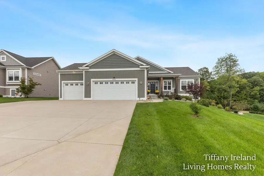 6310 Bentley Drive Ne, Belmont, MI 49306 - #2