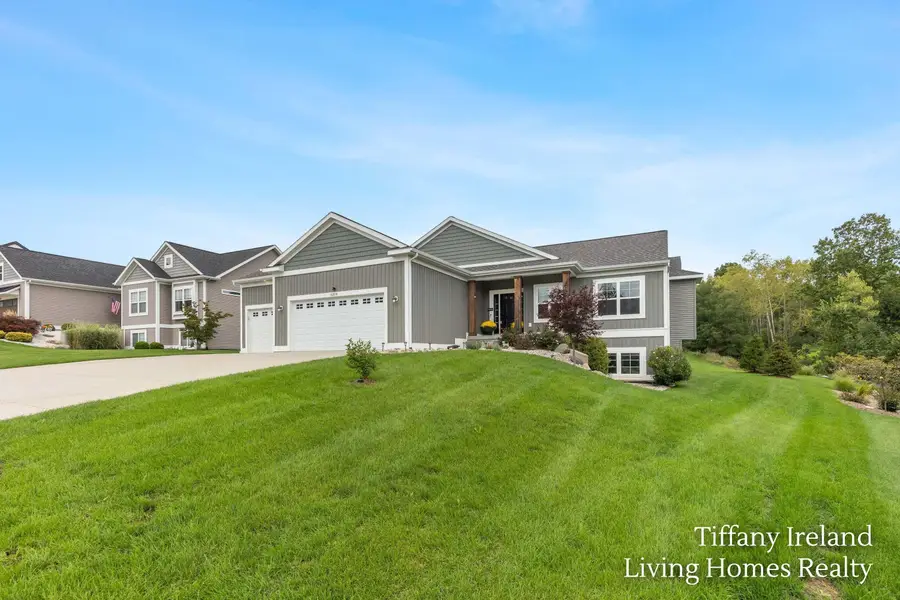 6310 Bentley Drive Ne, Belmont, MI 49306 - #3