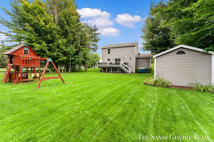 15313 Saddlebrook Court, Grand Haven, MI 49417 - #3