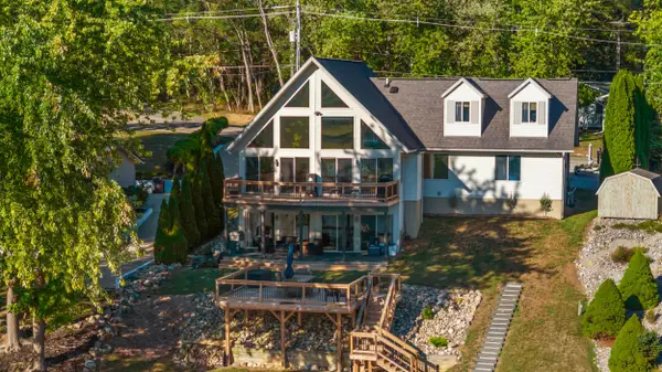 11912 N Waldron Road, Jerome, MI 49249