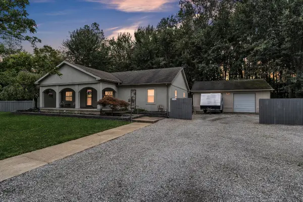 25119 Woodruff Road, Flat Rock, MI 48134