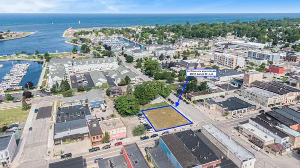 302 S James Street, Ludington, MI 49431