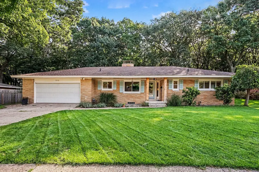 3010 Country Club Drive, Muskegon, MI 49441 - #2